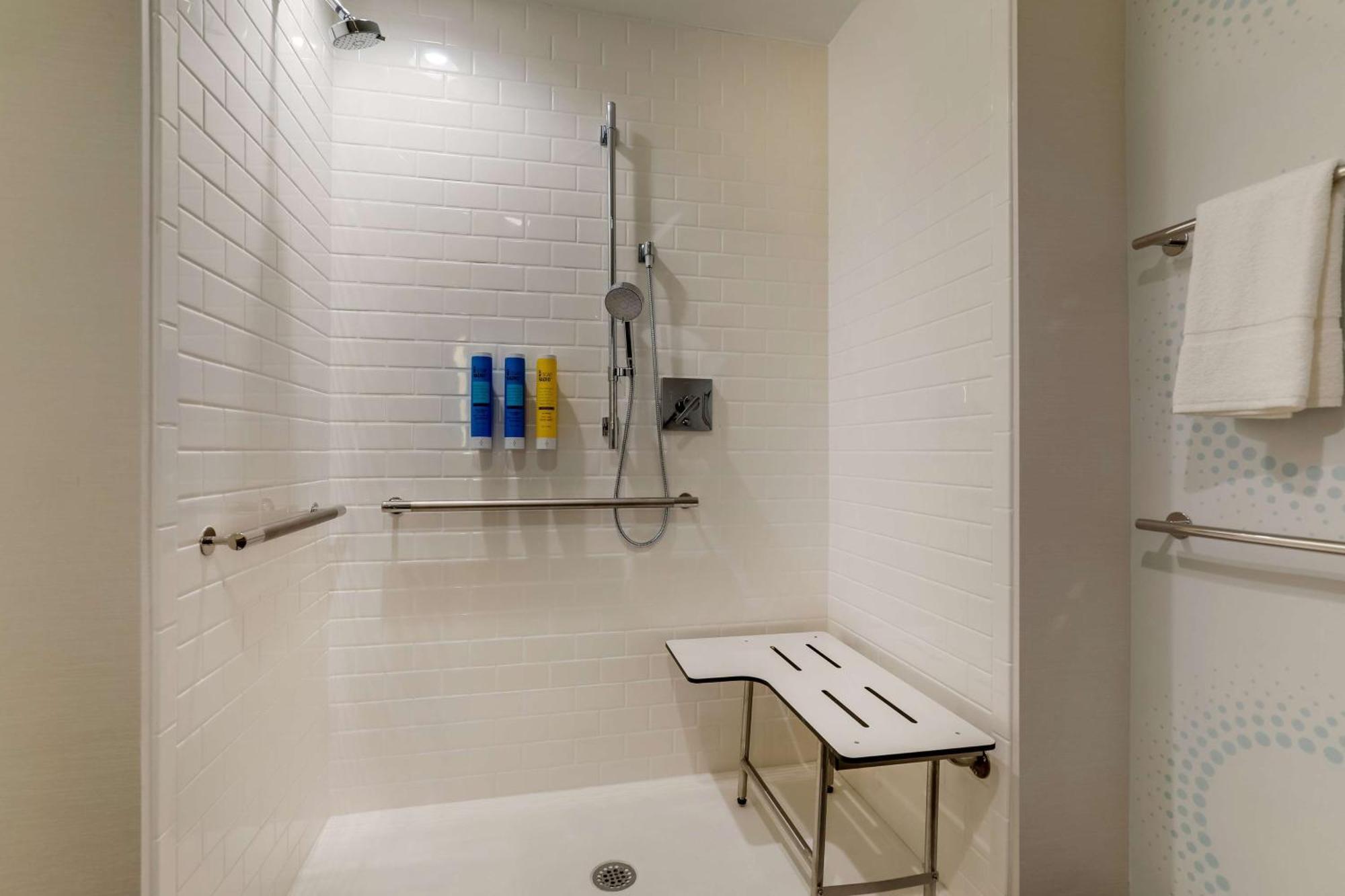 Hotel Tru By Hilton Leland Wilmington Esterno foto